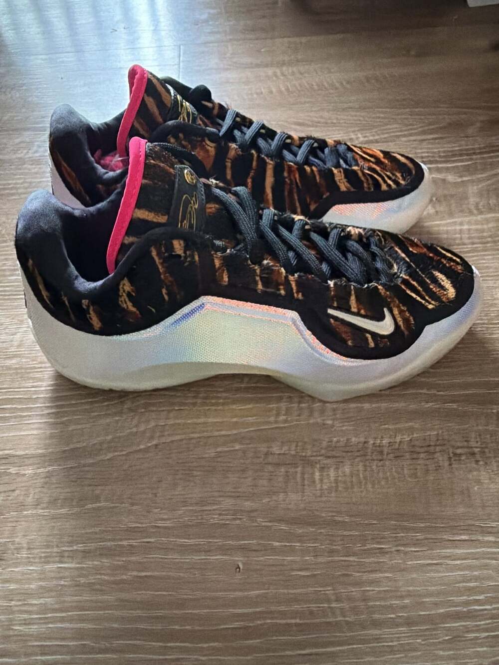 Nike Lebron XXIII Heat wave size 7.5